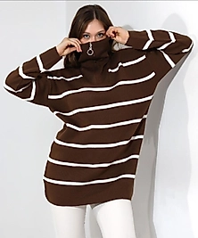 Kadın Yaka Fermuarlı Çizgi Desenli Tesettür Triko Tunik