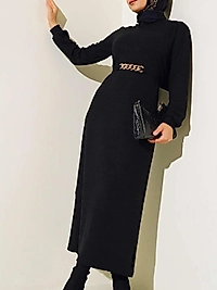 Triko elbise zincir Kemerli