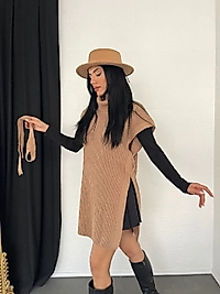 Geniş Balıkçı Yaka Belden Kuşaklı Süveter